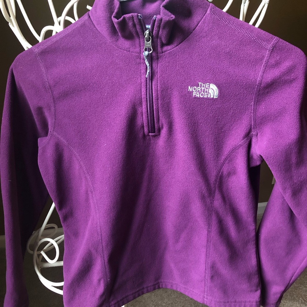 Girls North Face purple fleece pullover